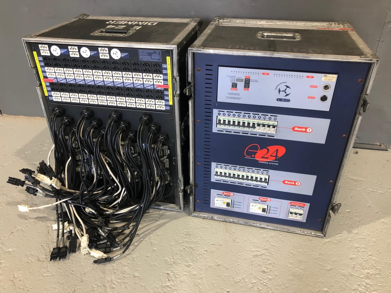 LSC E24 Lighting Dimmer System – Ex-Hire