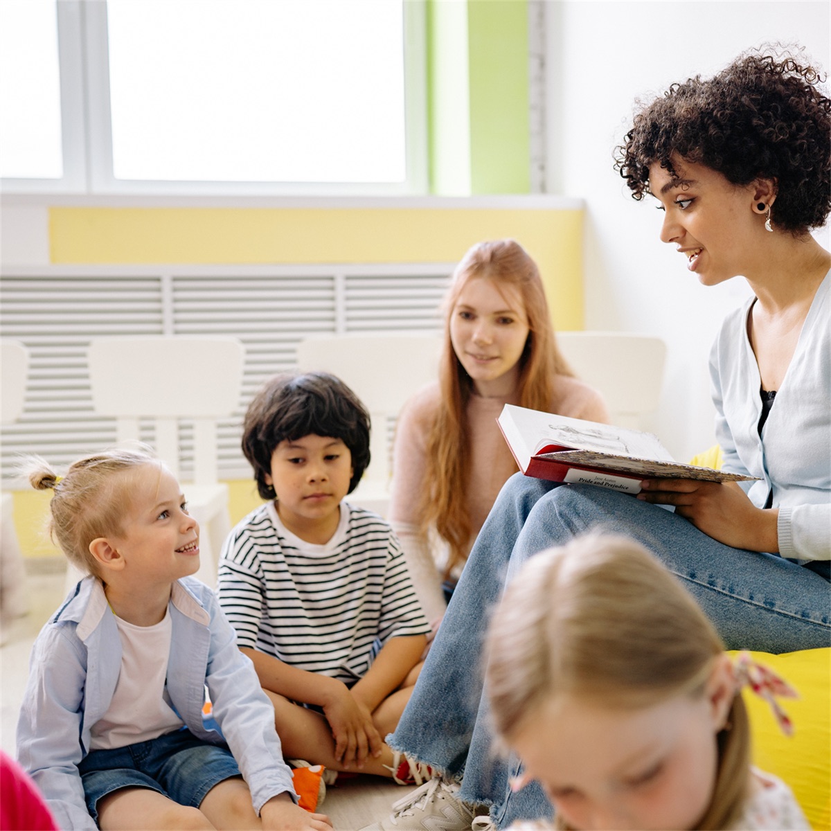 Saturday Family Storytime – Mornington Library